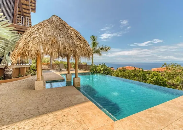 Ocean-View Ocotal Villa, Balcony & Pool Vakantiehuis