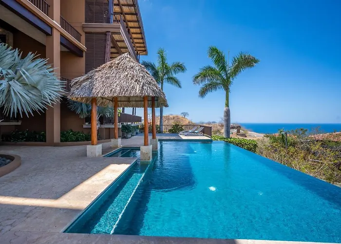Playas Del Coco Condo: Ocean Views, Shared Pool! Сasa de vacaciones